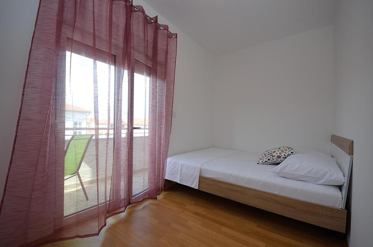 Mila Apartment Vodice Luaran gambar