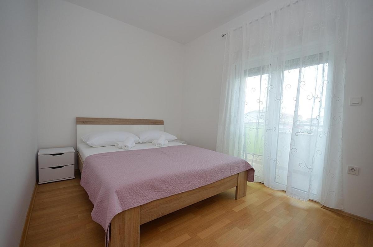 Mila Apartment Vodice Luaran gambar